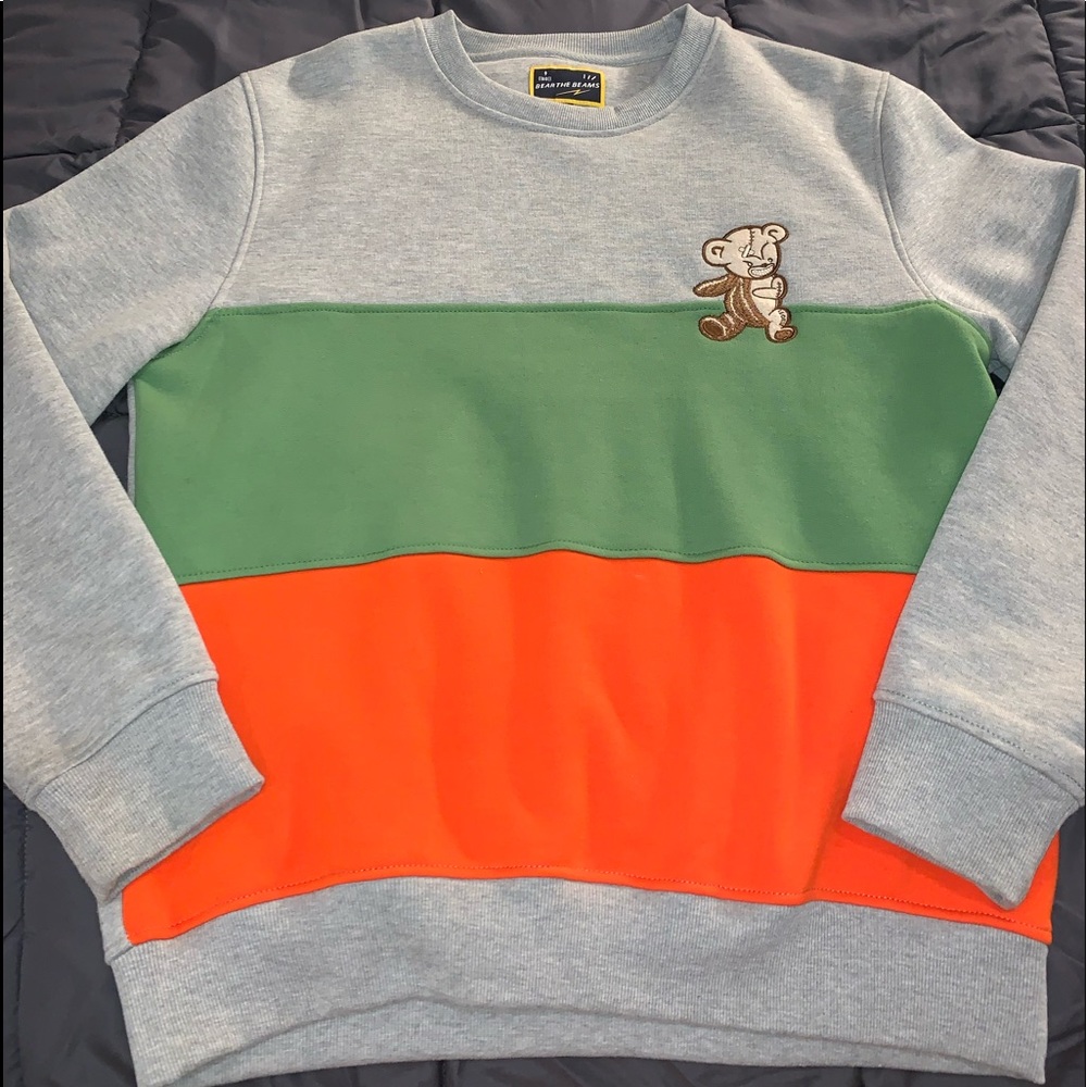 Bear The Beams sweatshirt 2xl fits small though